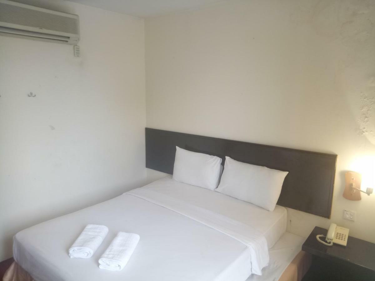 Hotel Sri Sutra Sunway Mentari Petaling Jaya Extérieur photo